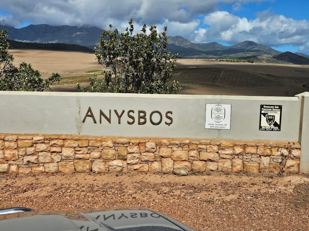 Anysbos gallery image 1