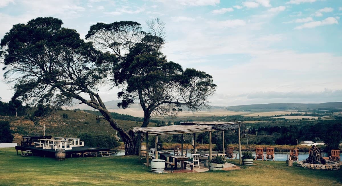 Stanford Hills Estate gallery image 1