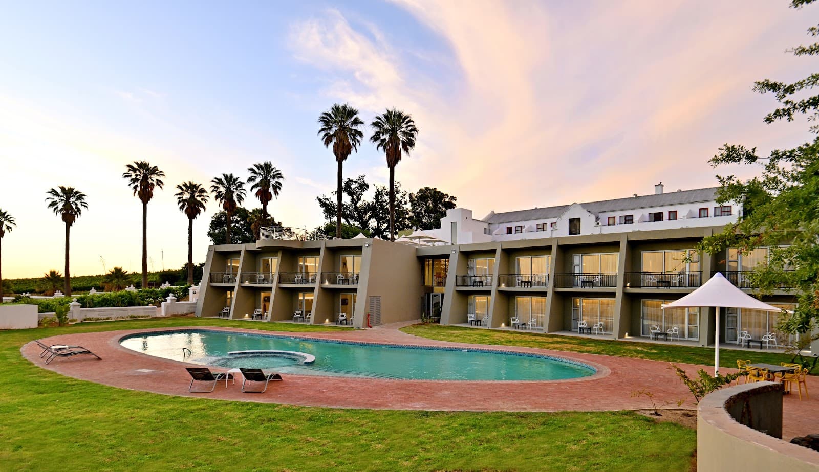 Val Du Charron Wine and Leisure Estate